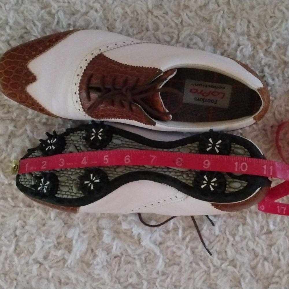 Footjoy Golf Shoes. - Picture 6 of 9